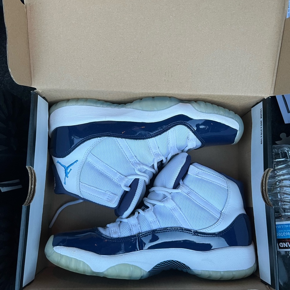 Air Jordan 11 retro GS “Win like “82”